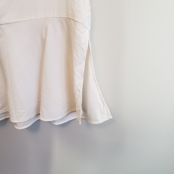 Theory white peplum sleeveless blouse size medium - Picture 2 of 4